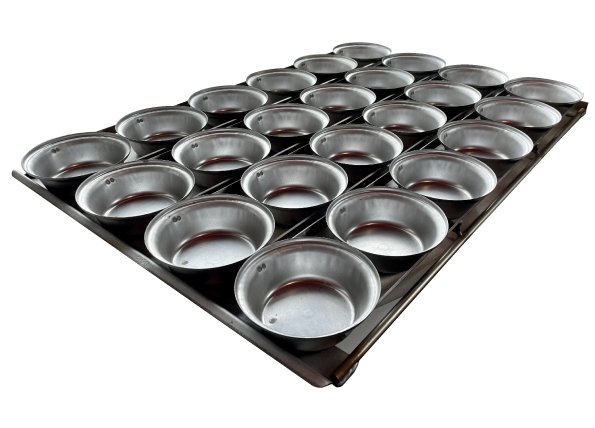 Pie Tins - Pie Trays - Pie Pallets  Carlyle Engineering – Carlyle